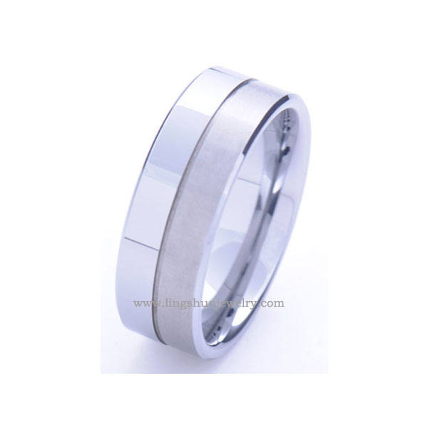 Tungsten carbide ring with satin finish center, polished edges.Comfort fit.