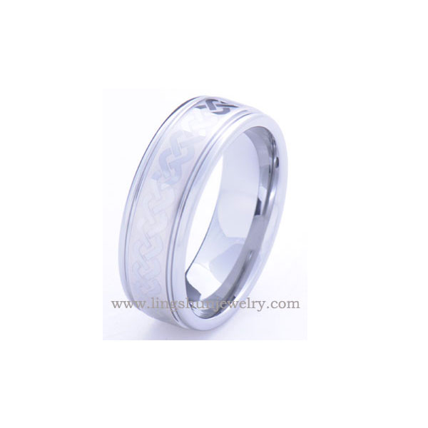 Tungsten carbide ring with faceted profile. Mirror high polish.Comfort fit.
