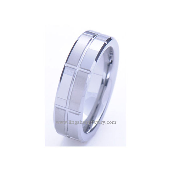 Tungsten carbide ring with satin finish and polished finish, also polished bevels.Comfort fit.