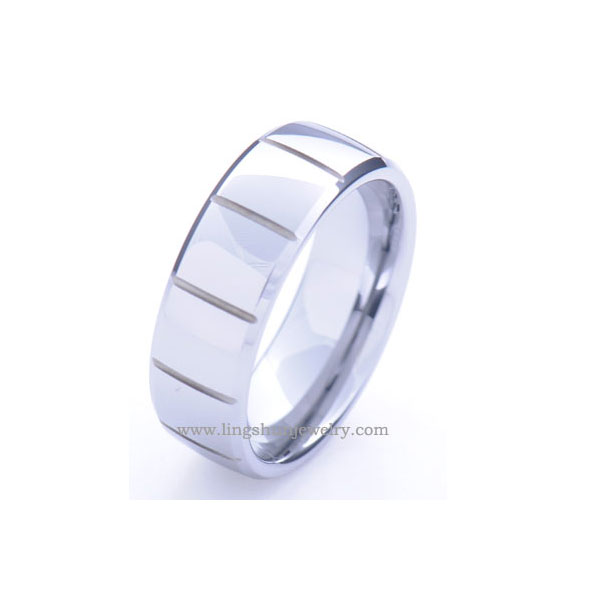 Tungsten carbide ring with white carbon fibre. Satin finish profile.Comfort fit.