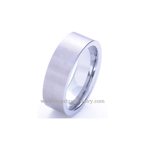 Tungsten carbide ring with diamond facets. Mirror high polish.Comfort fit.