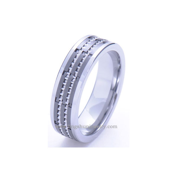 Tungsten carbide ring with faceted edges. Mirror high polish.Comfort fit.